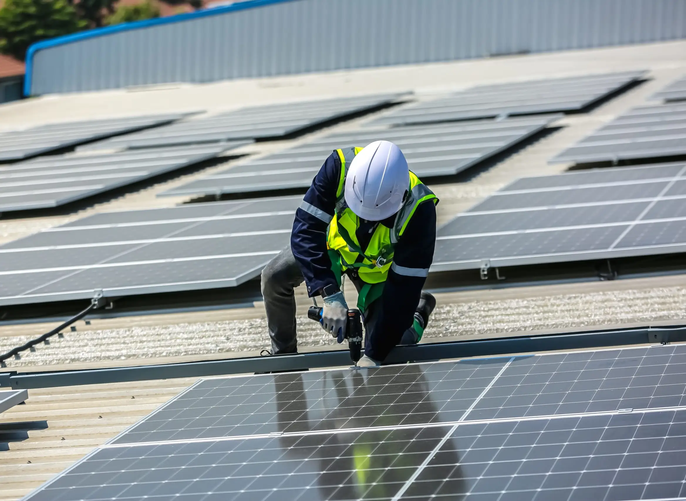 Enerbee commercial energy imagery